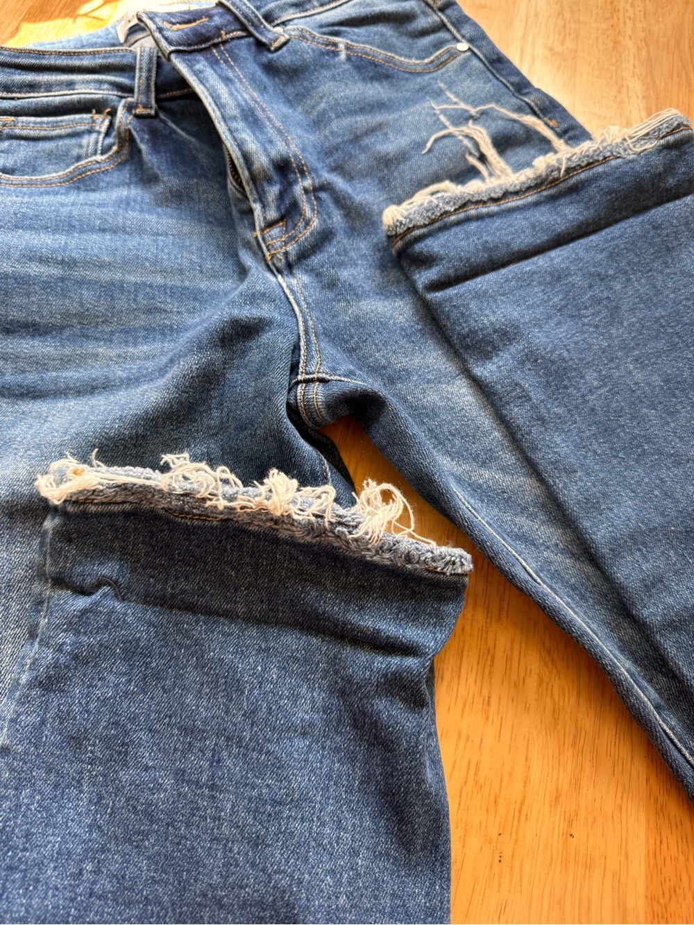 Risen High-Rise Distressed Cropped Jeans in Dark Blue by Abercrombie & Fitch - Picture 5 of 6